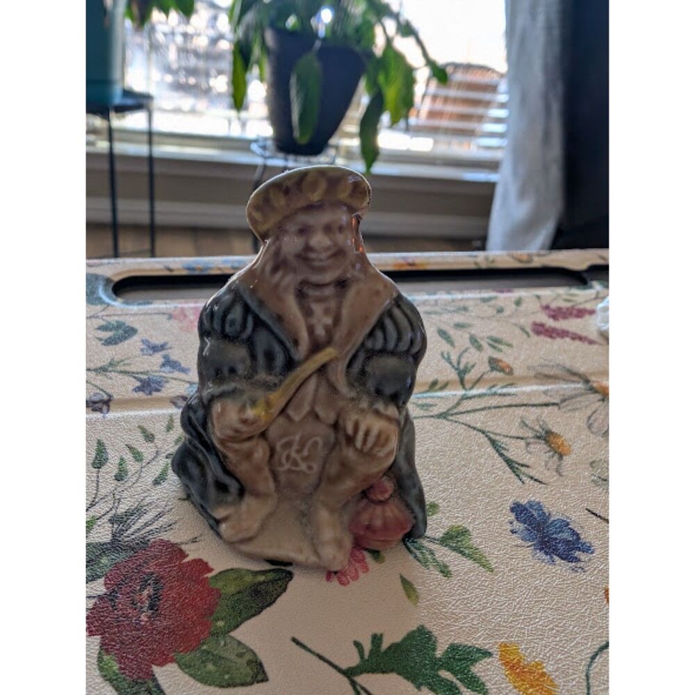 Wade Large Nursery Rhyme Figure